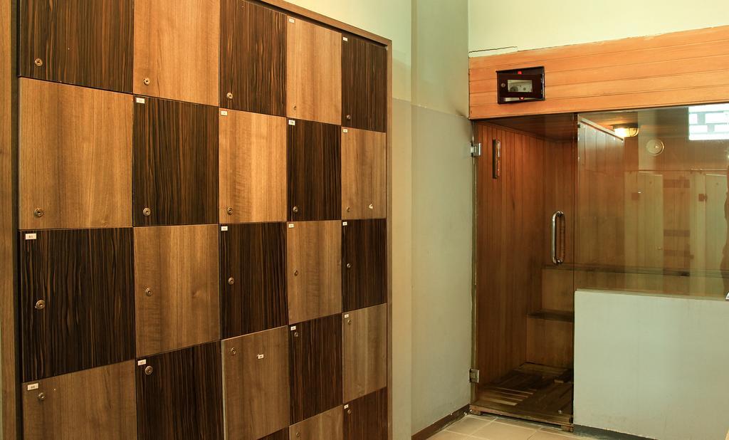 Valore Hotel Cimahi Екстериор снимка