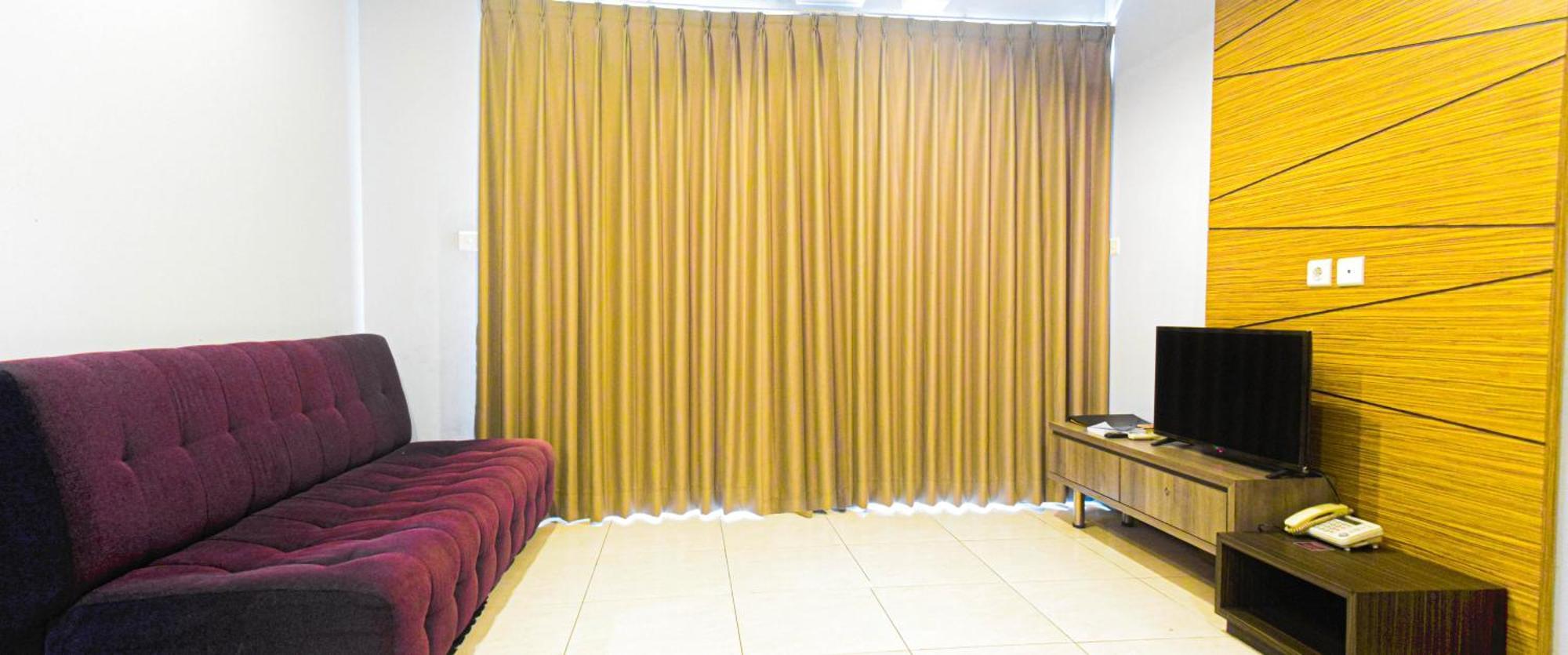 Valore Hotel Cimahi Екстериор снимка