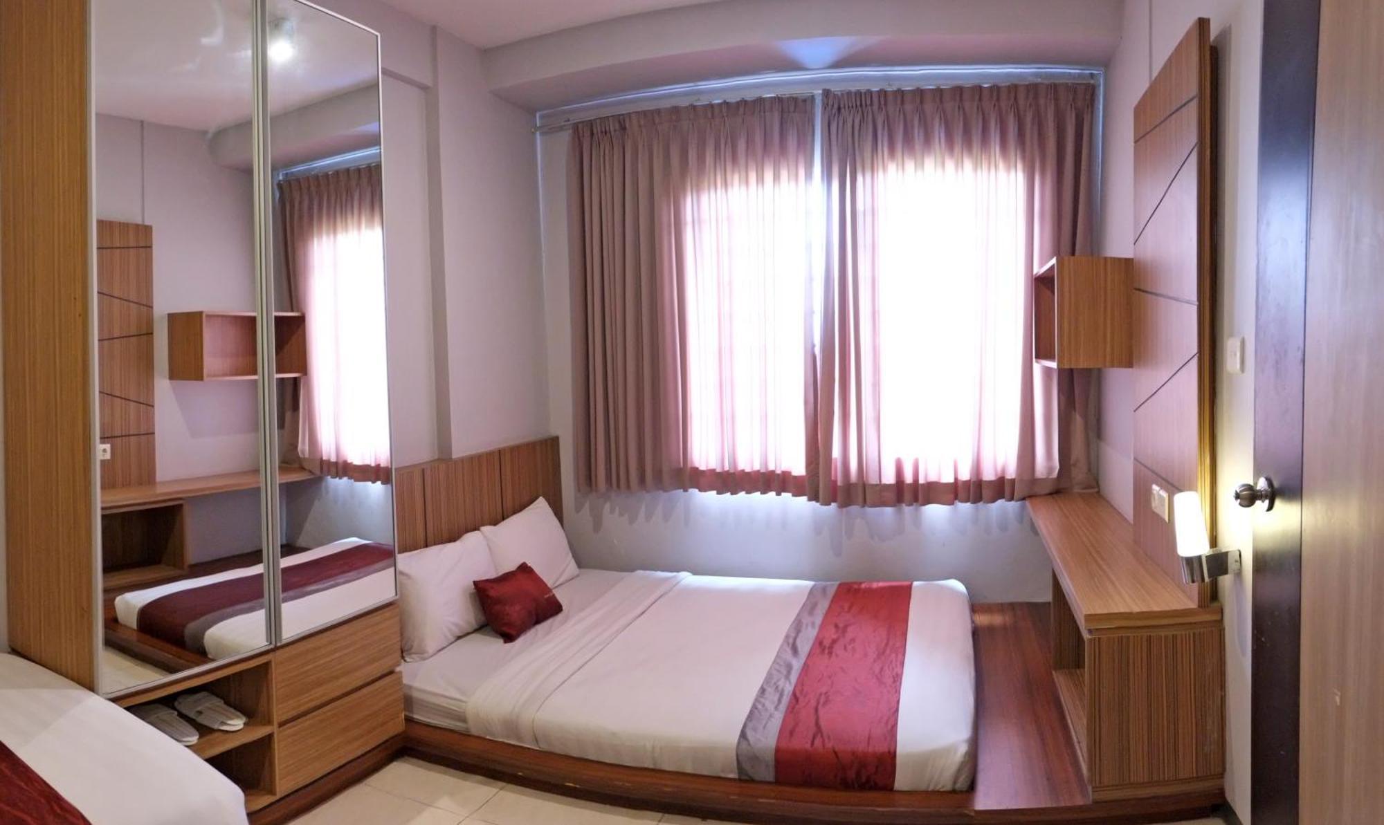 Valore Hotel Cimahi Екстериор снимка