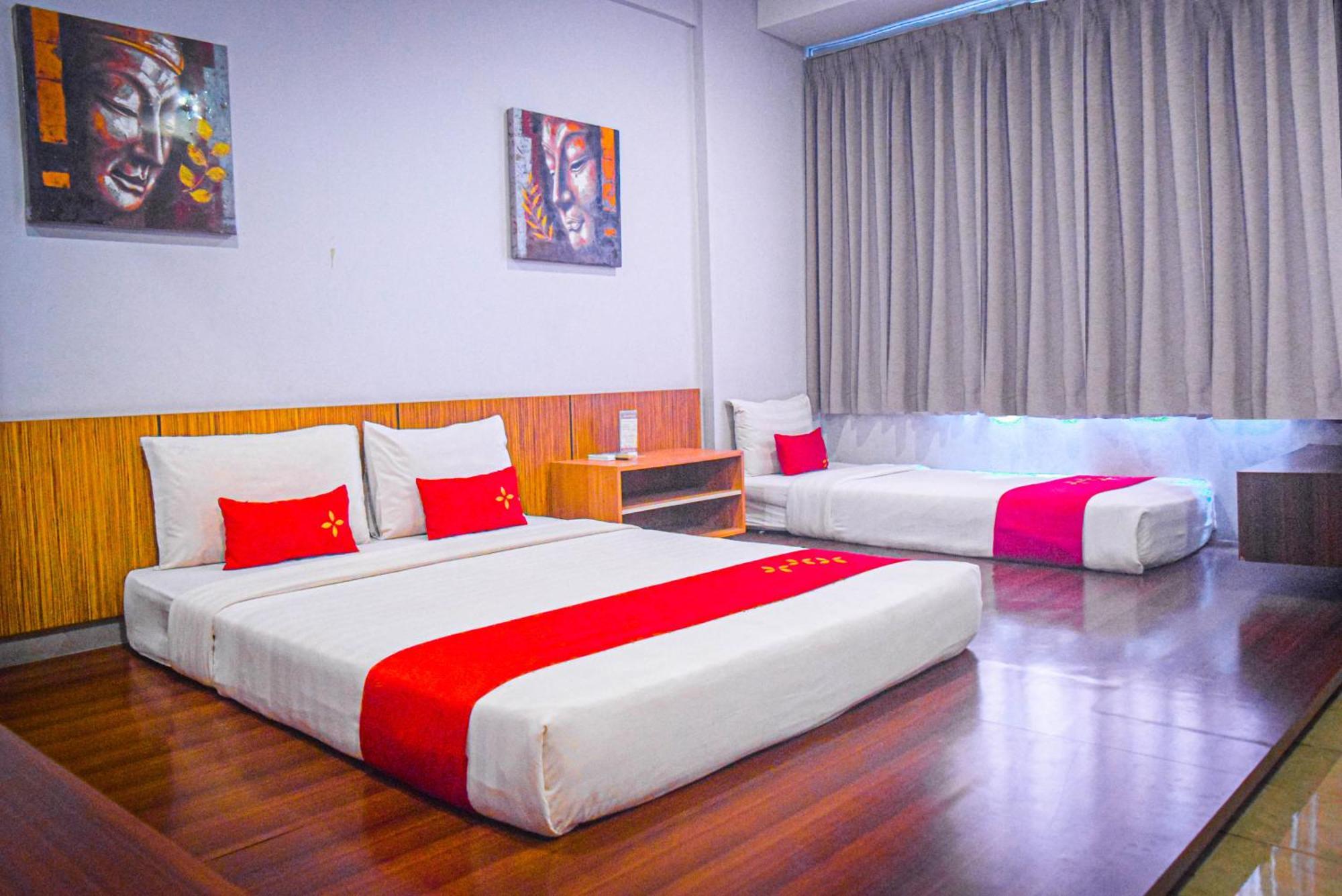 Valore Hotel Cimahi Екстериор снимка