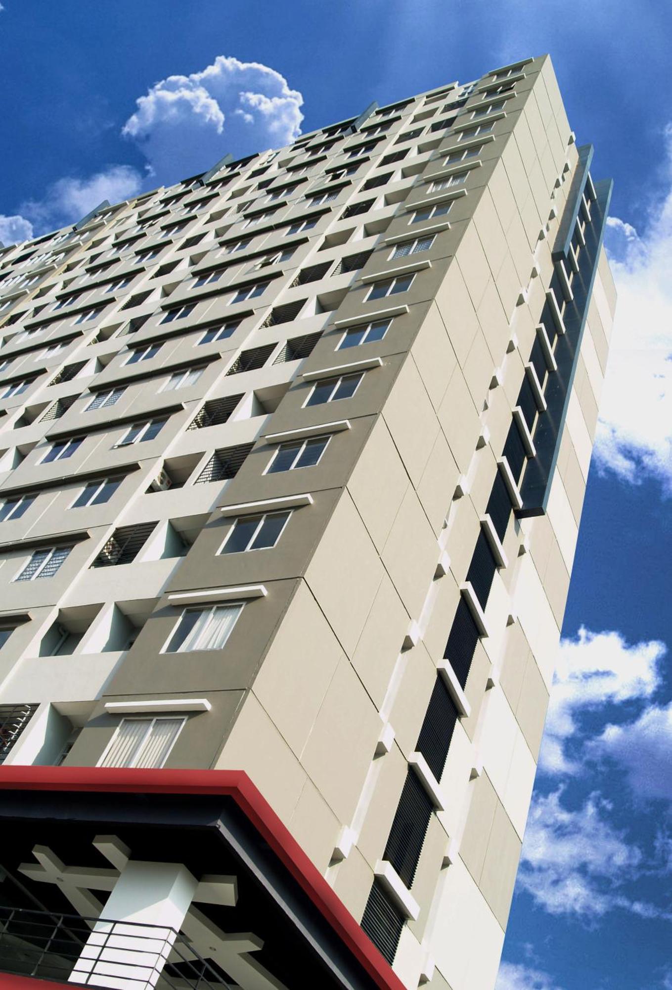 Valore Hotel Cimahi Екстериор снимка
