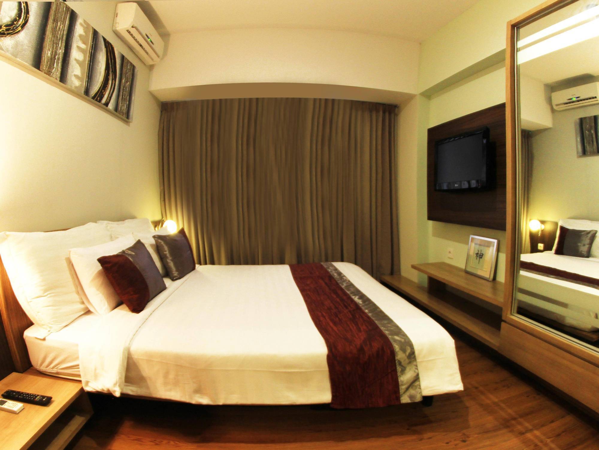 Valore Hotel Cimahi Екстериор снимка